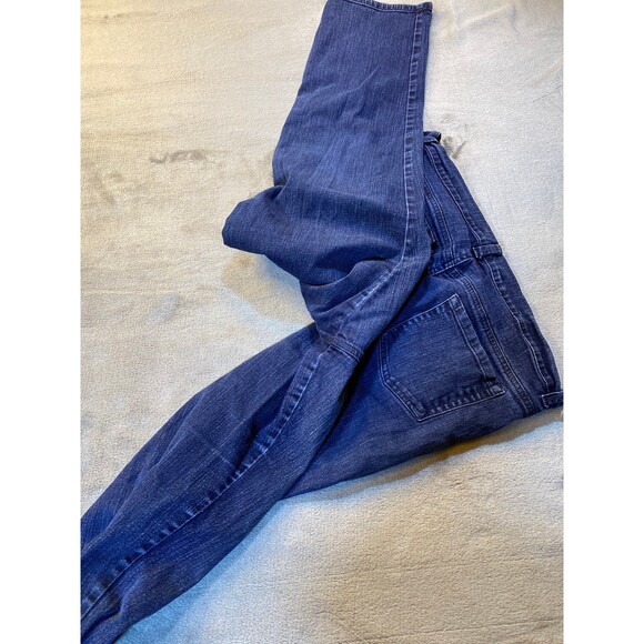 Gloria Vanderbilt, Blue Denim Jeans, Size 18 Excellent Condition Preowned - Picture 6 of 10